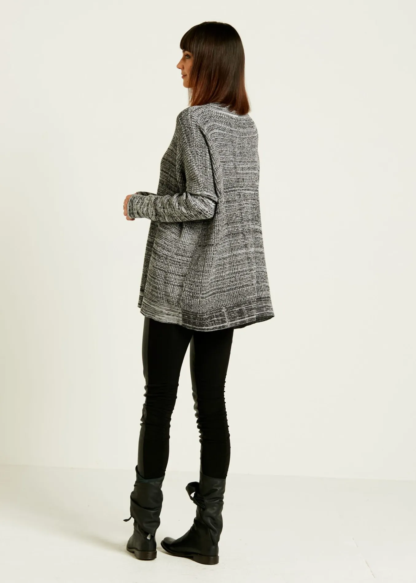 Planet. One Size Melange Sweater.