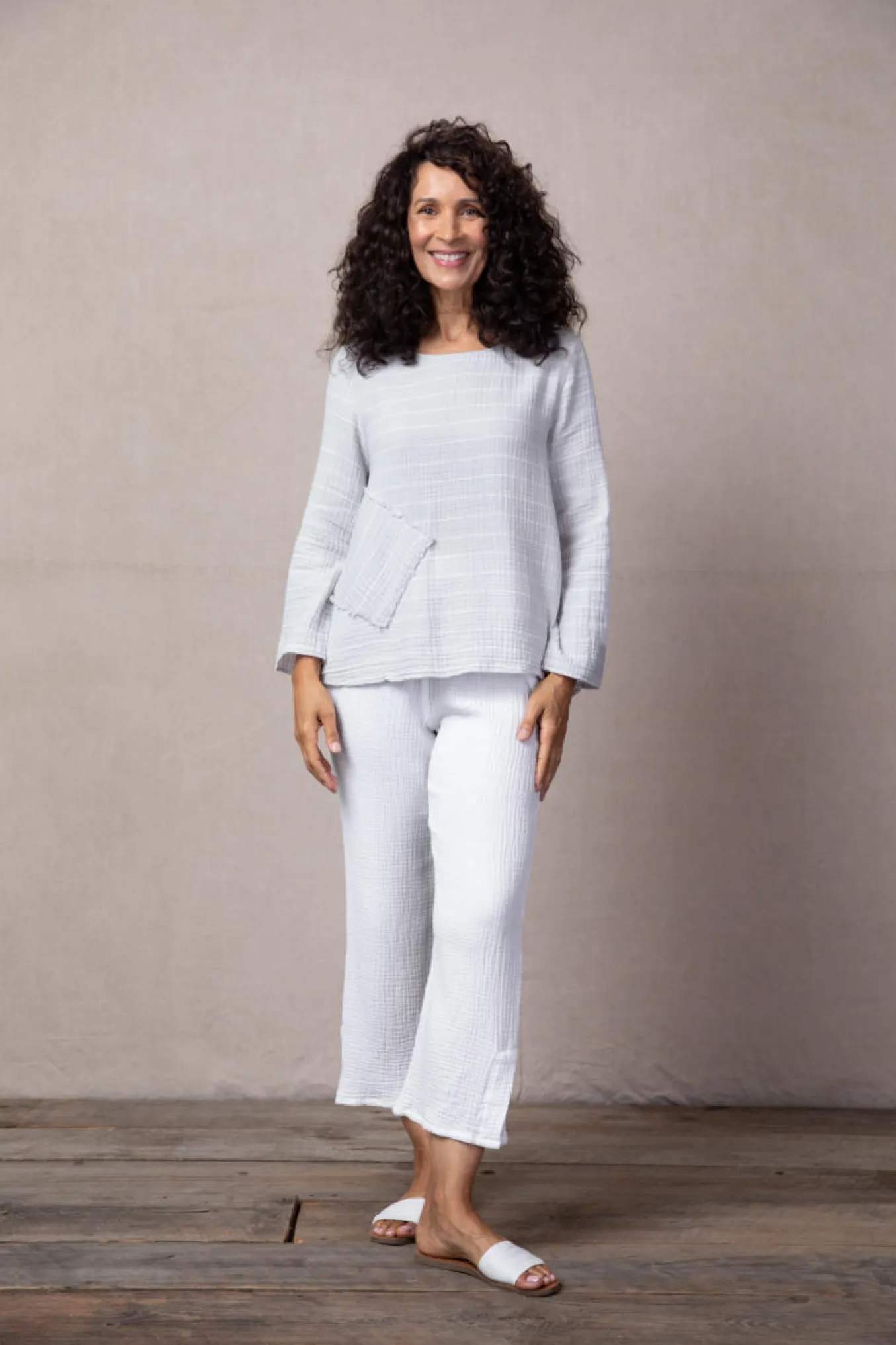 Habitat. Seaside Crop Pant. ( )