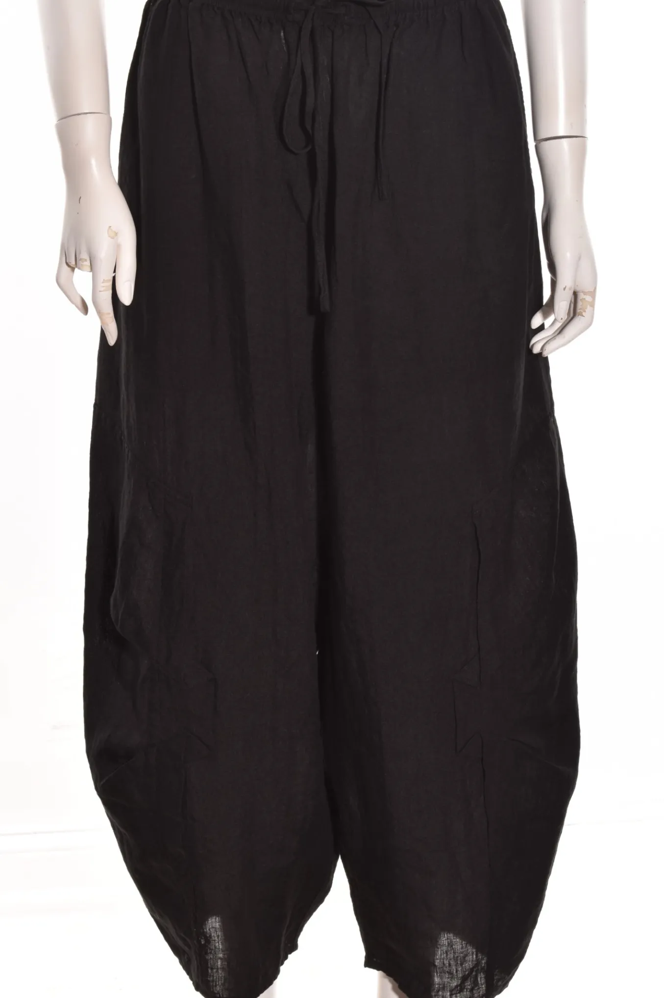 Cheyenne. Pleat Tuck Lantern Pant.