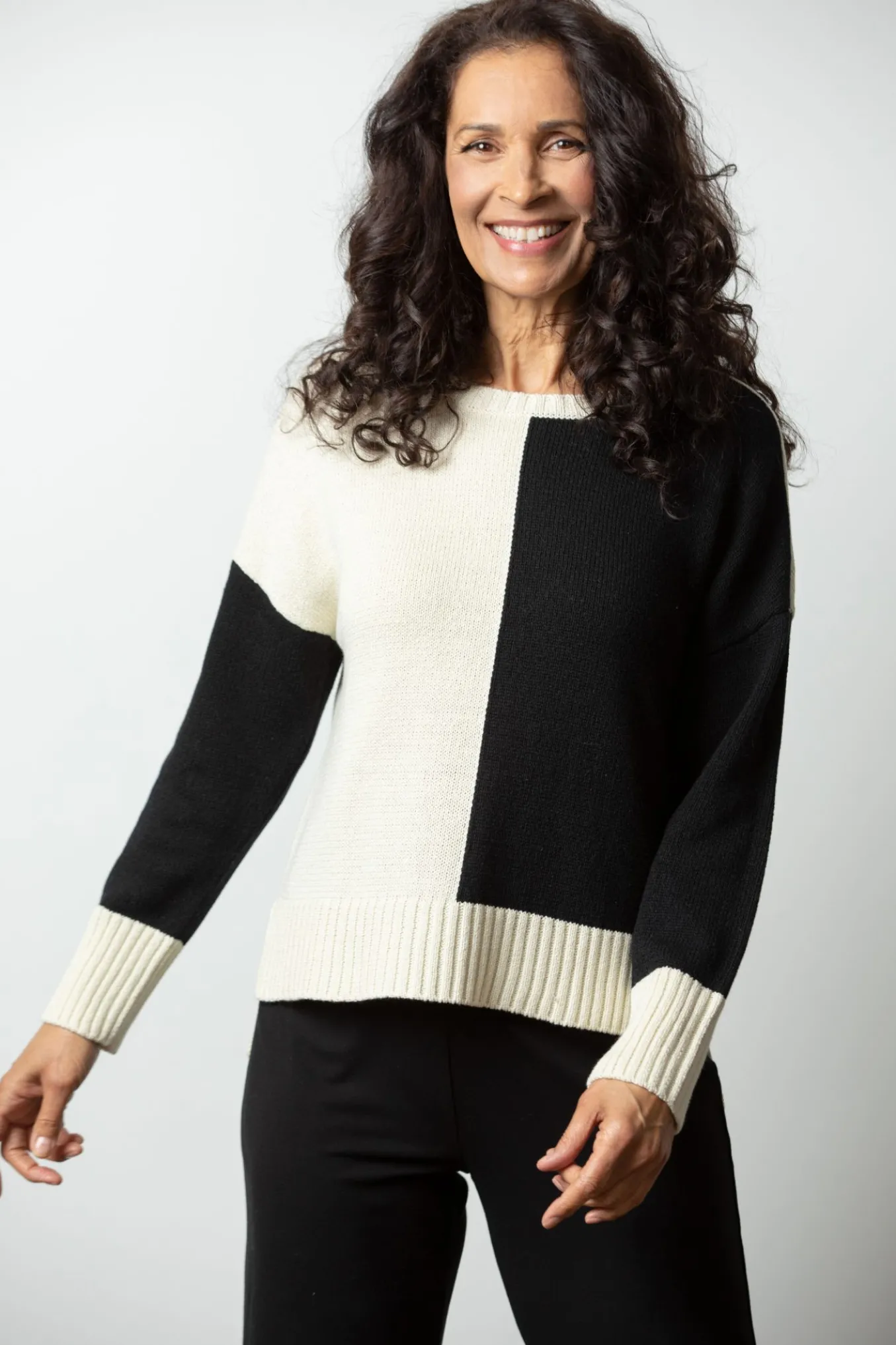 Habitat. Yin Yang Pullover.