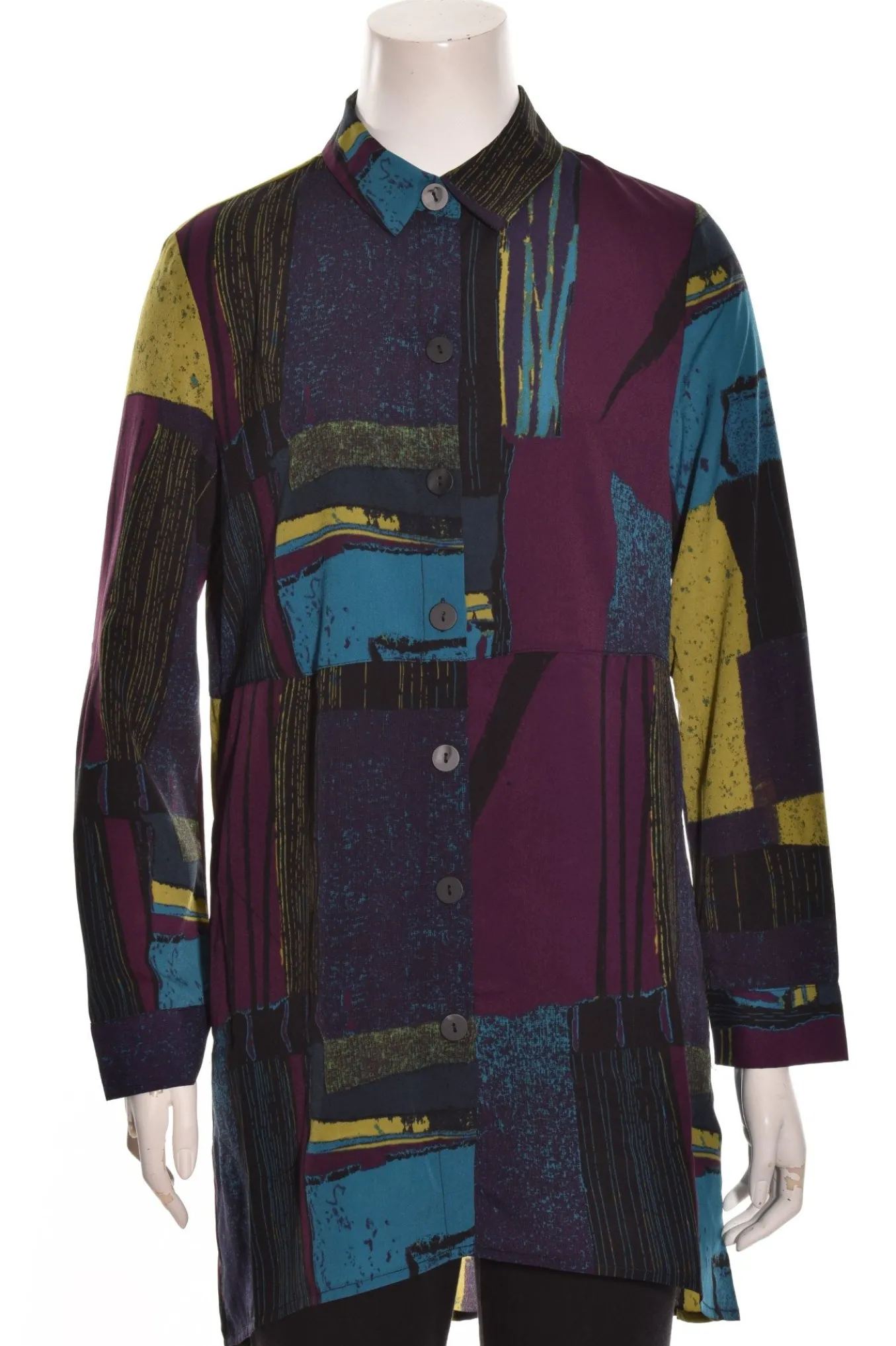 Liv. By Habitat. Event Shirt.