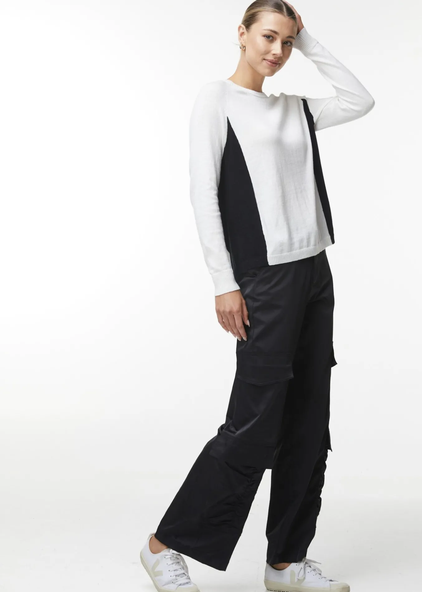 Zaket & Plover. Side Panel Sweater.