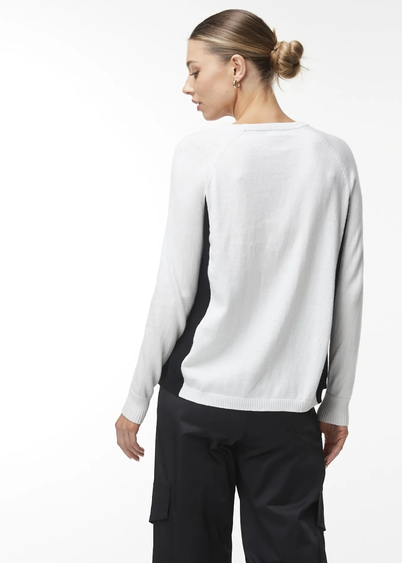 Zaket & Plover. Side Panel Sweater.
