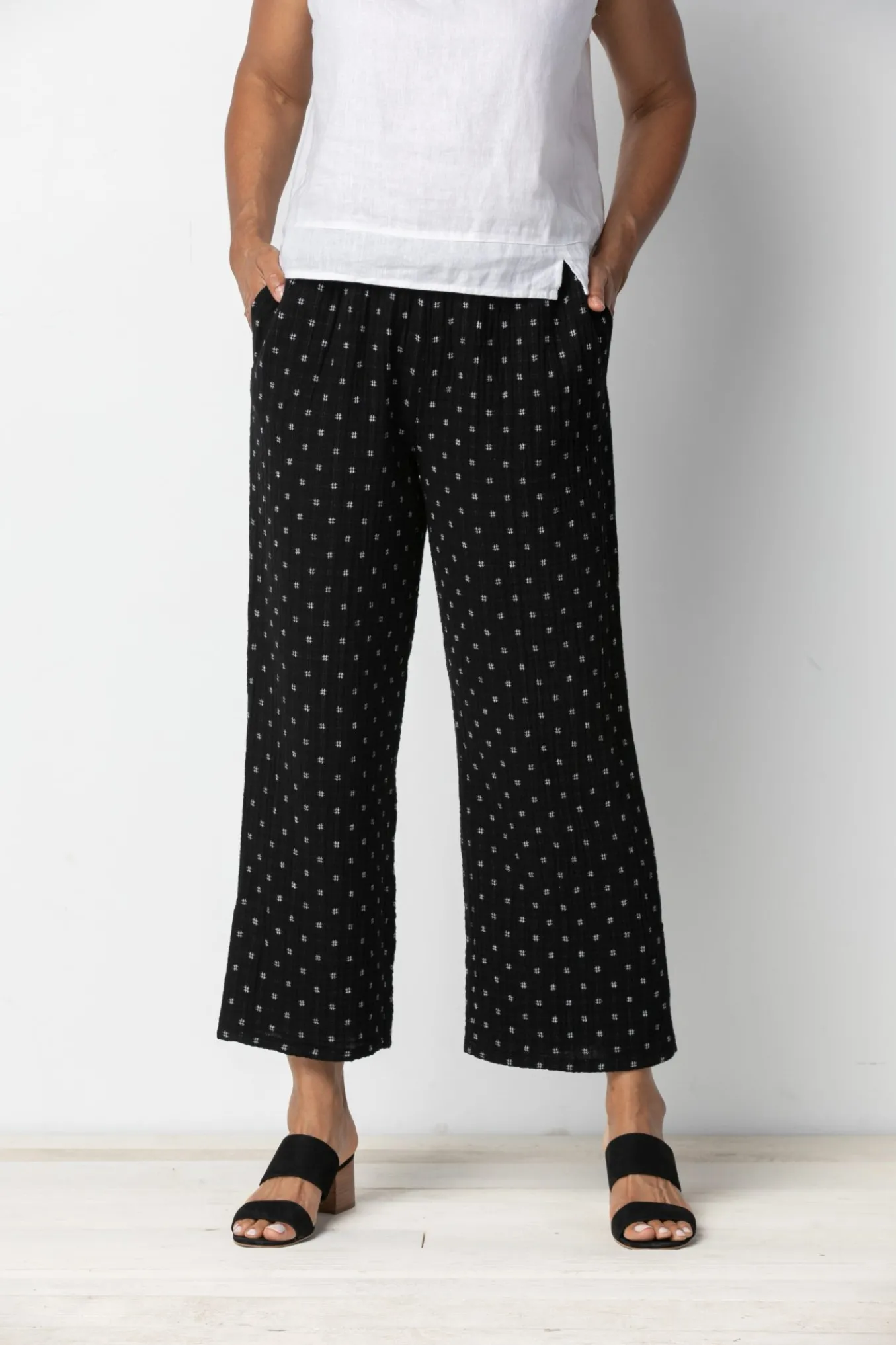 Habitat. The Double Cotton Easy Crop Pant.