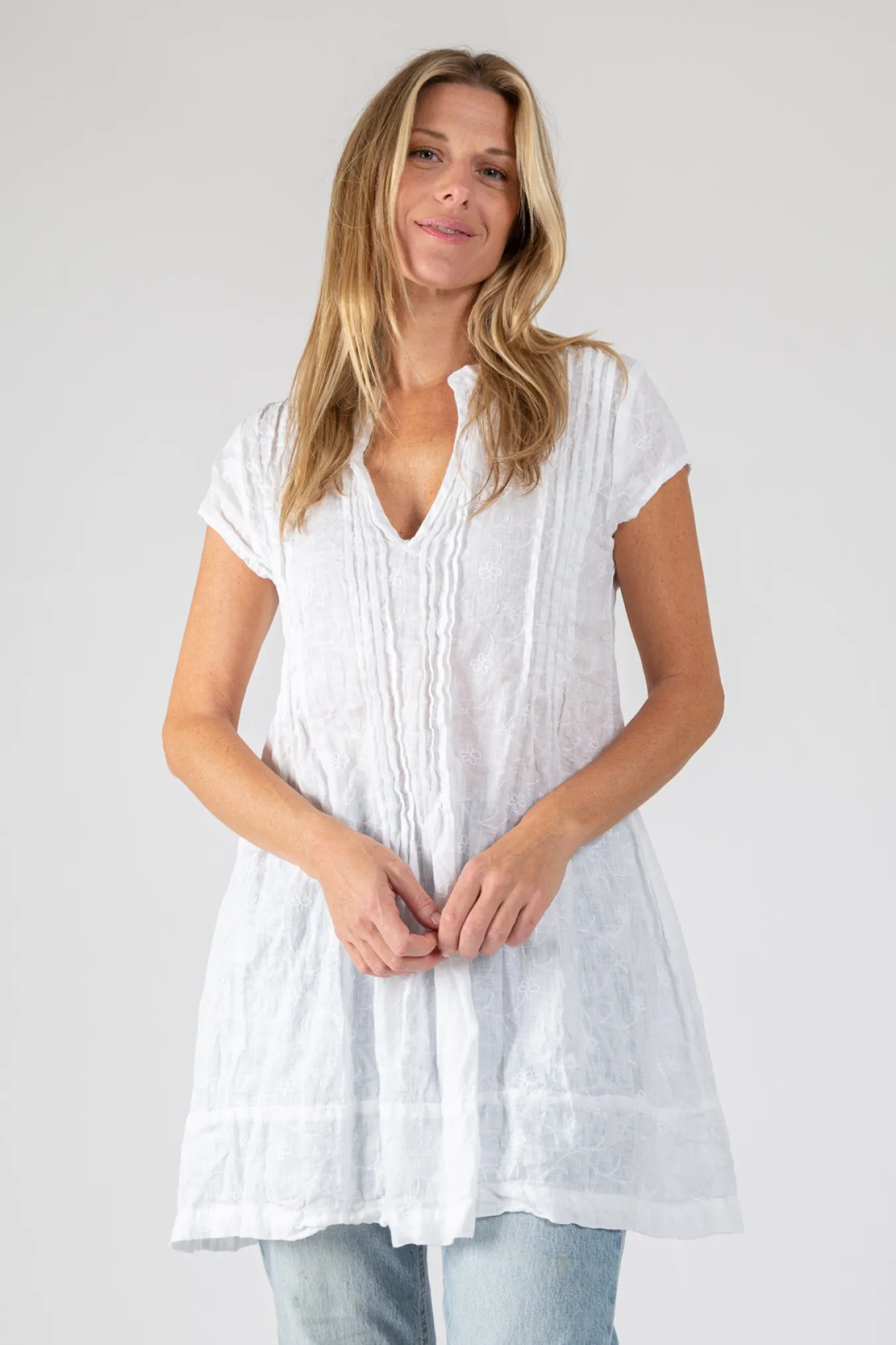 Cp Shades. Regina Cap Sleeve.