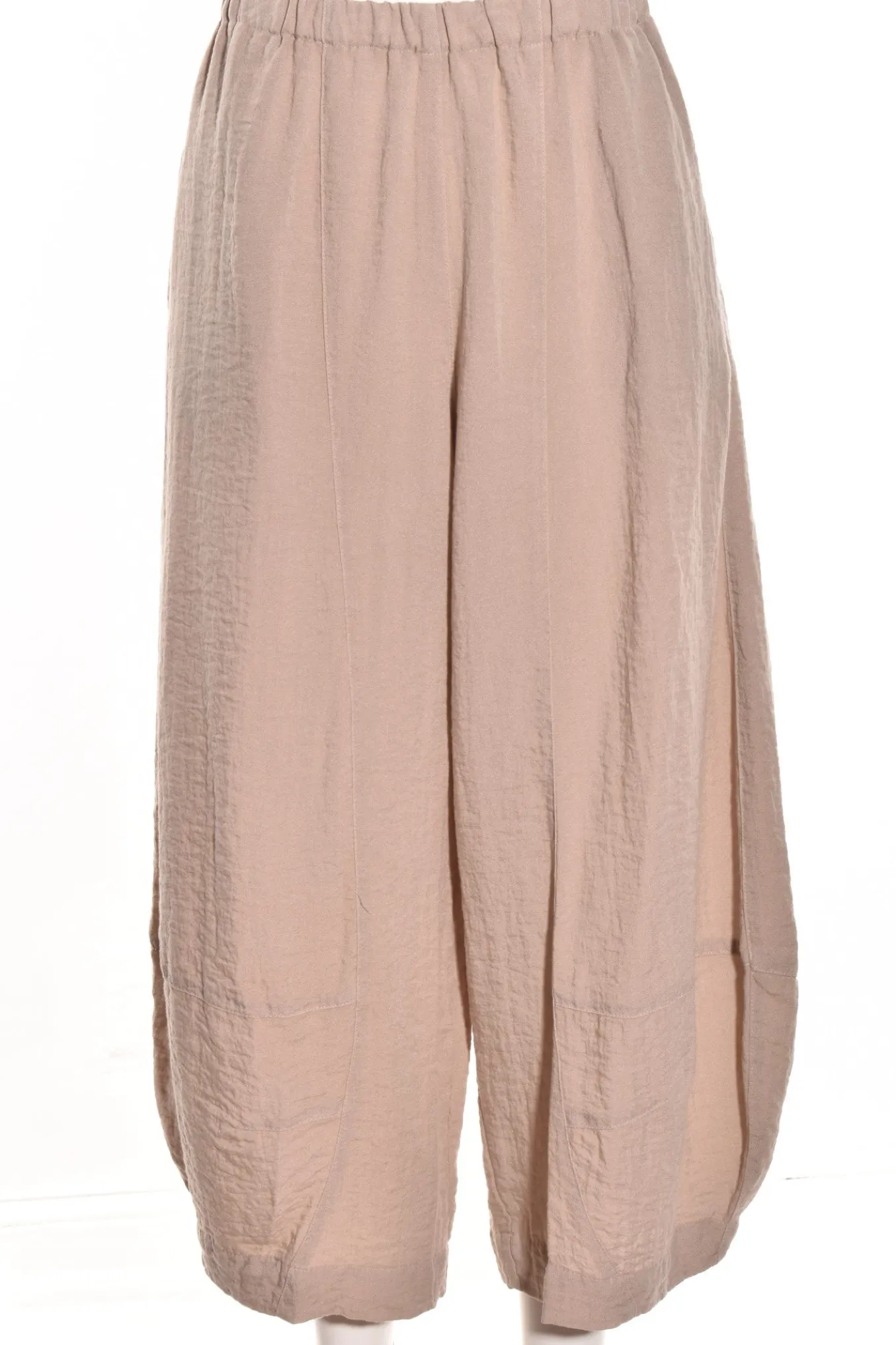 Gerties. Eleven Stitch Design. Moon Shadow Tucked Hem Pant In Crinkle Fabric.