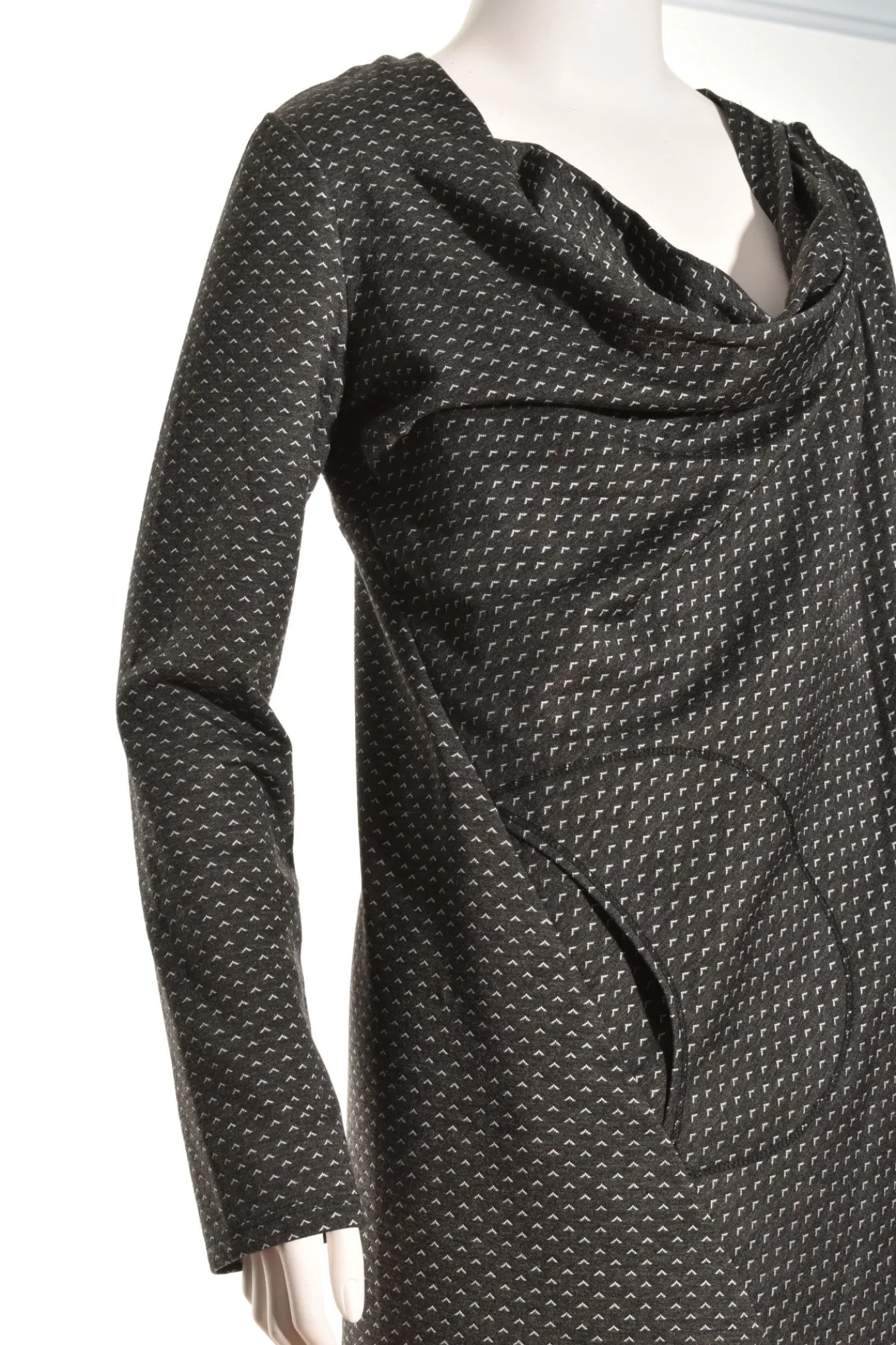 Pure Essence. Cover Up Kaftan.