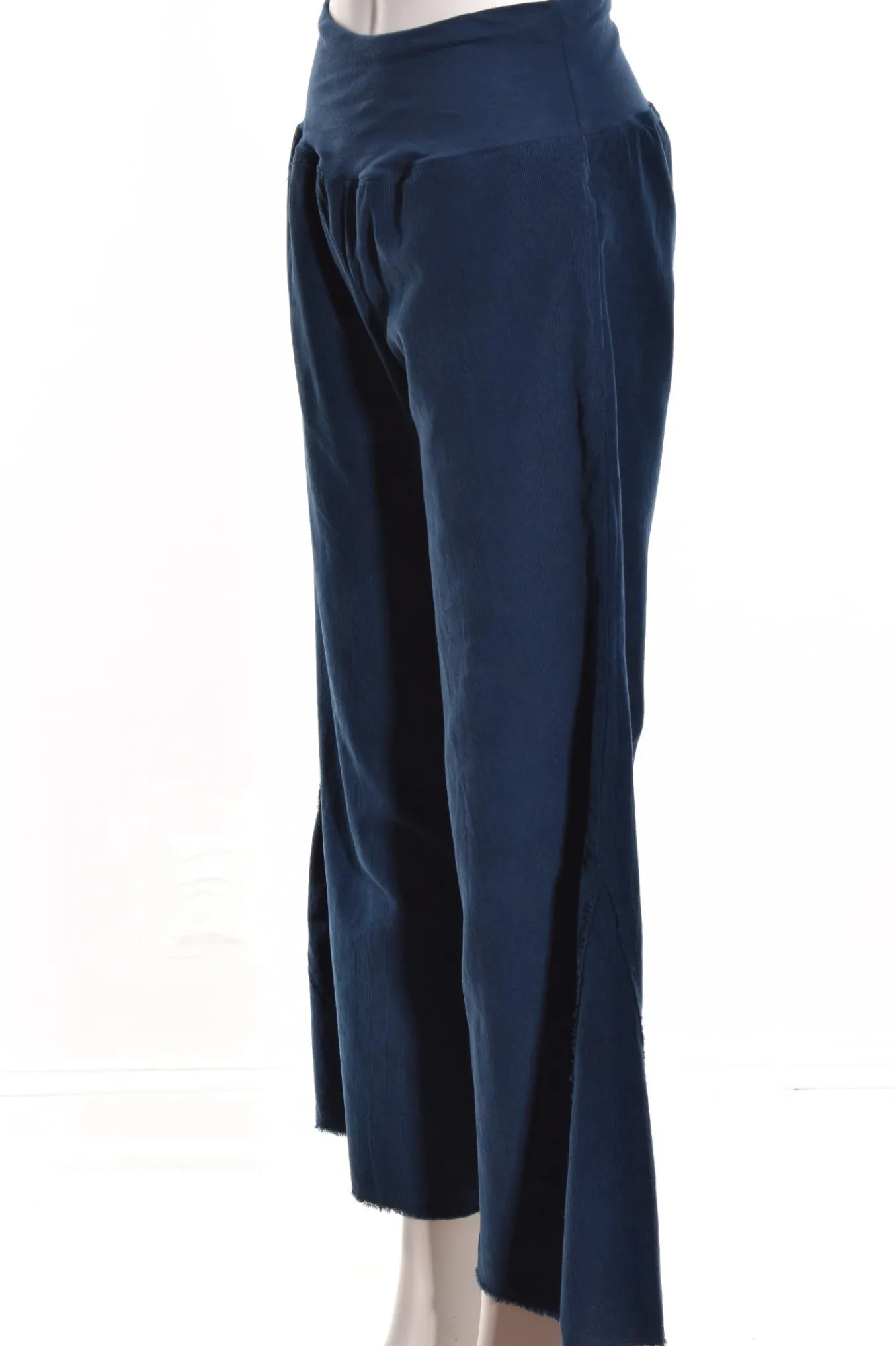 Luna Luz. Wide Leg Cord Pant.