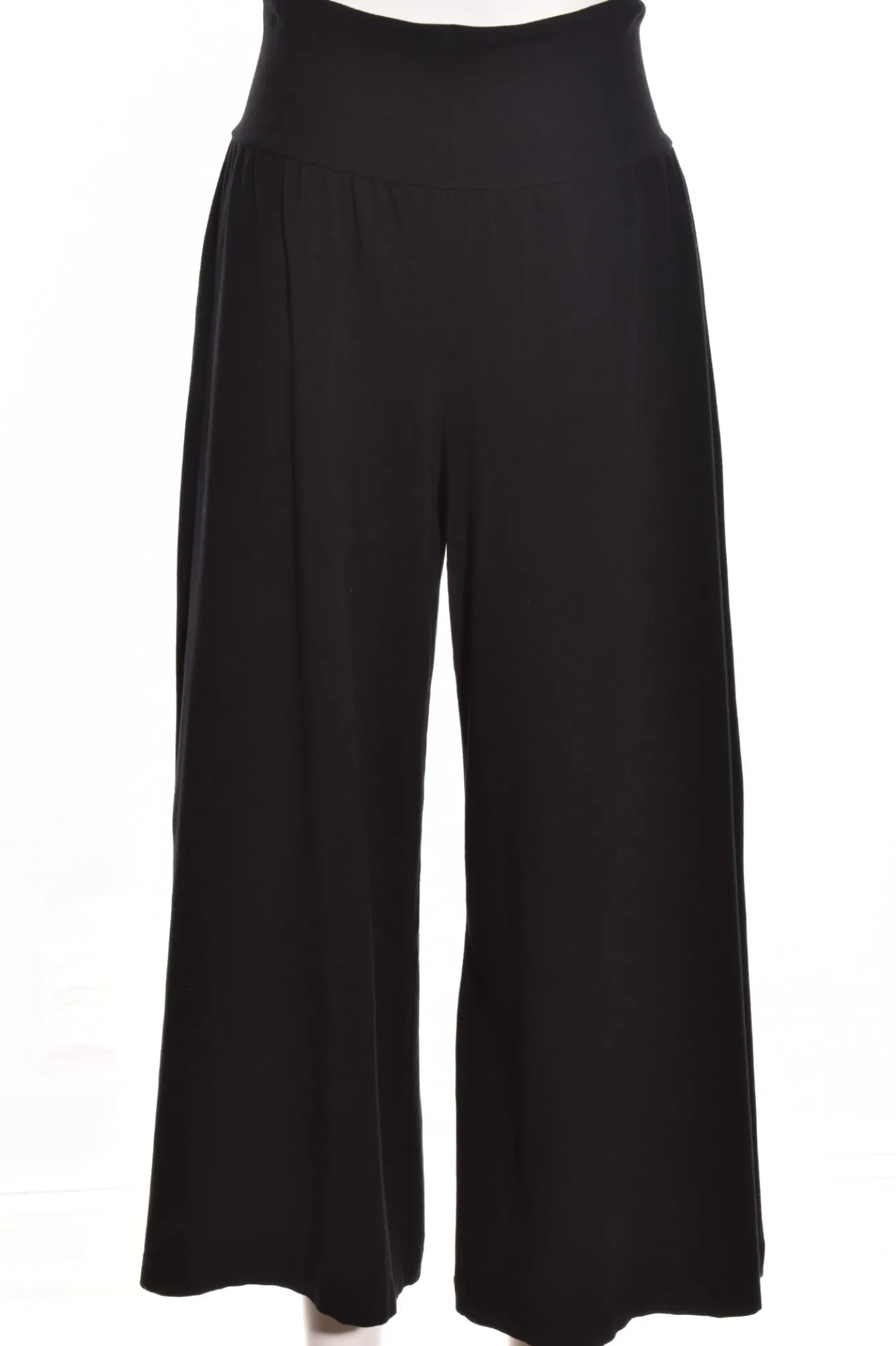 Bryn Walker. Ella Pant.