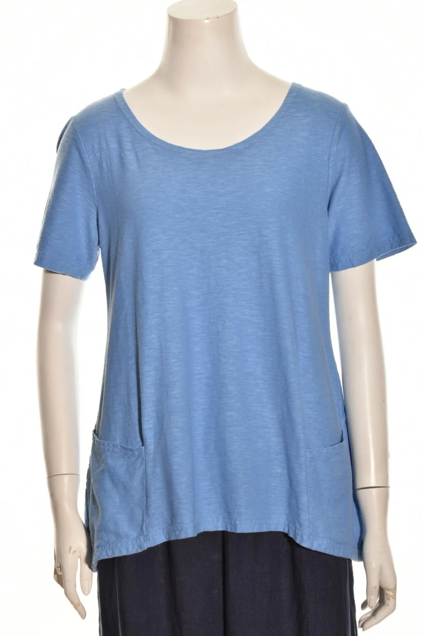 Cut Loose. Pocket Swing Tee.