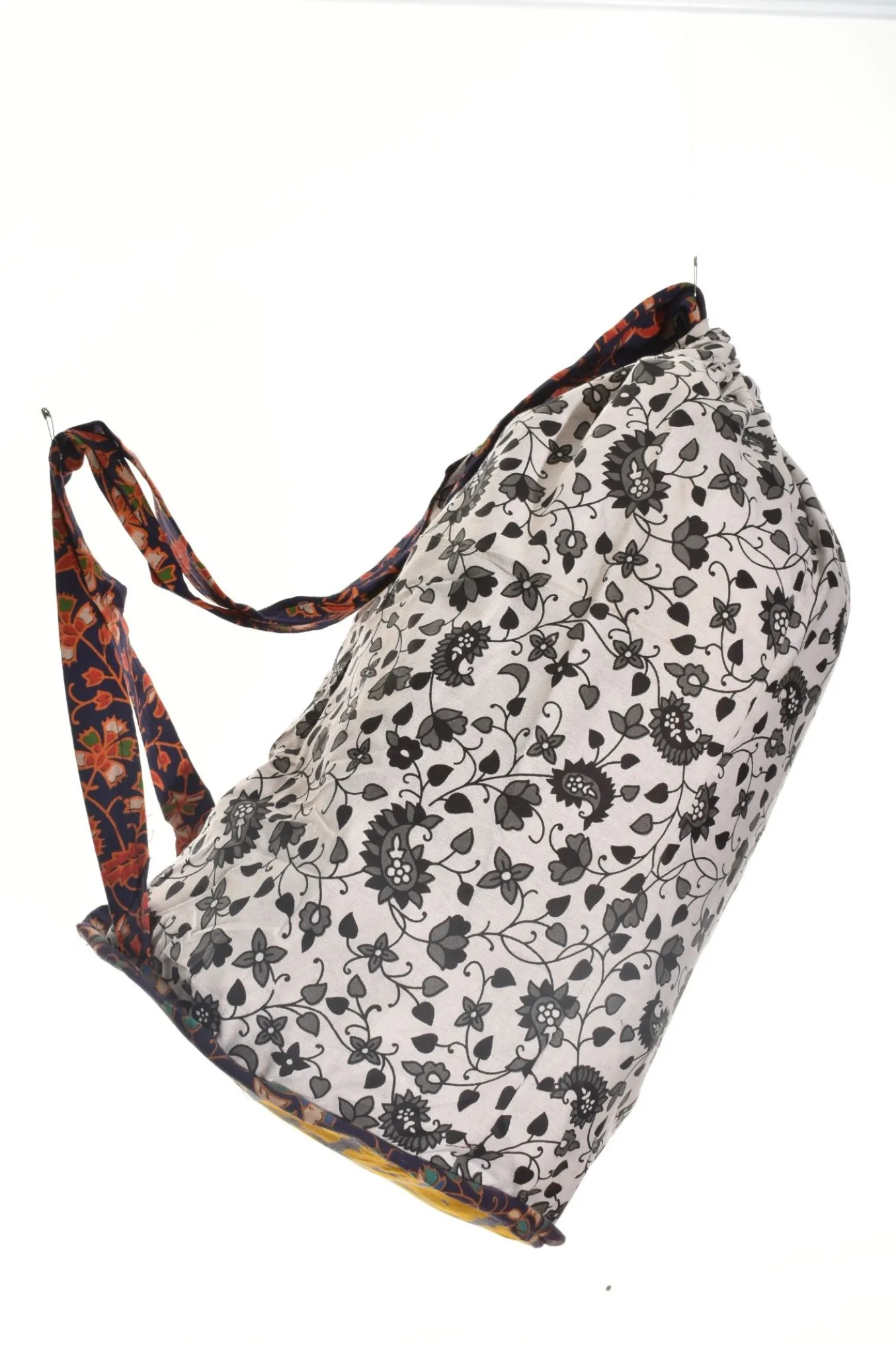 Lea's Clothing. Indian Handblock Print Backpack.