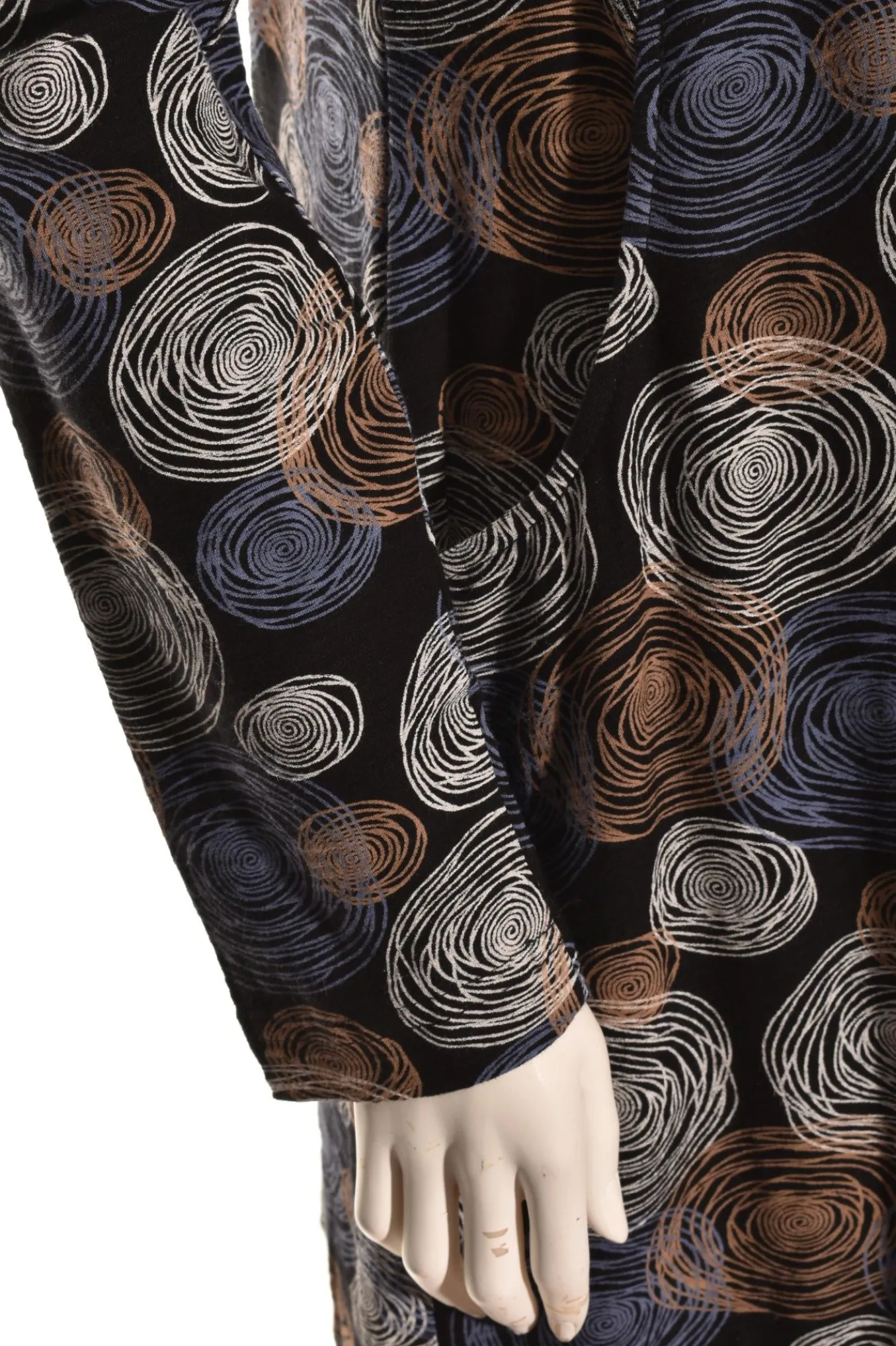 Komil. Spiral Circle Cowl Neck Tunic.