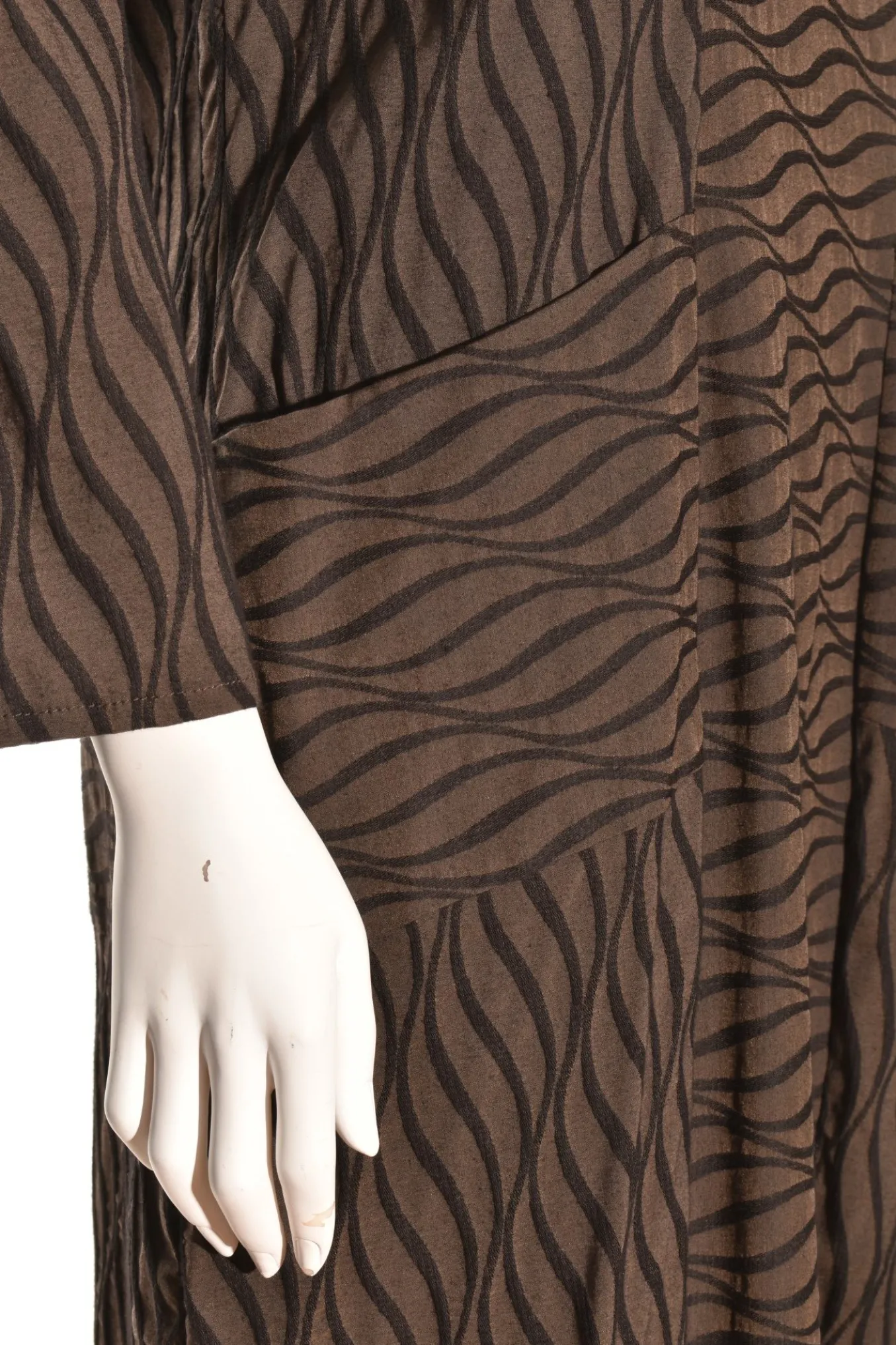 Niche. Friday Dress.