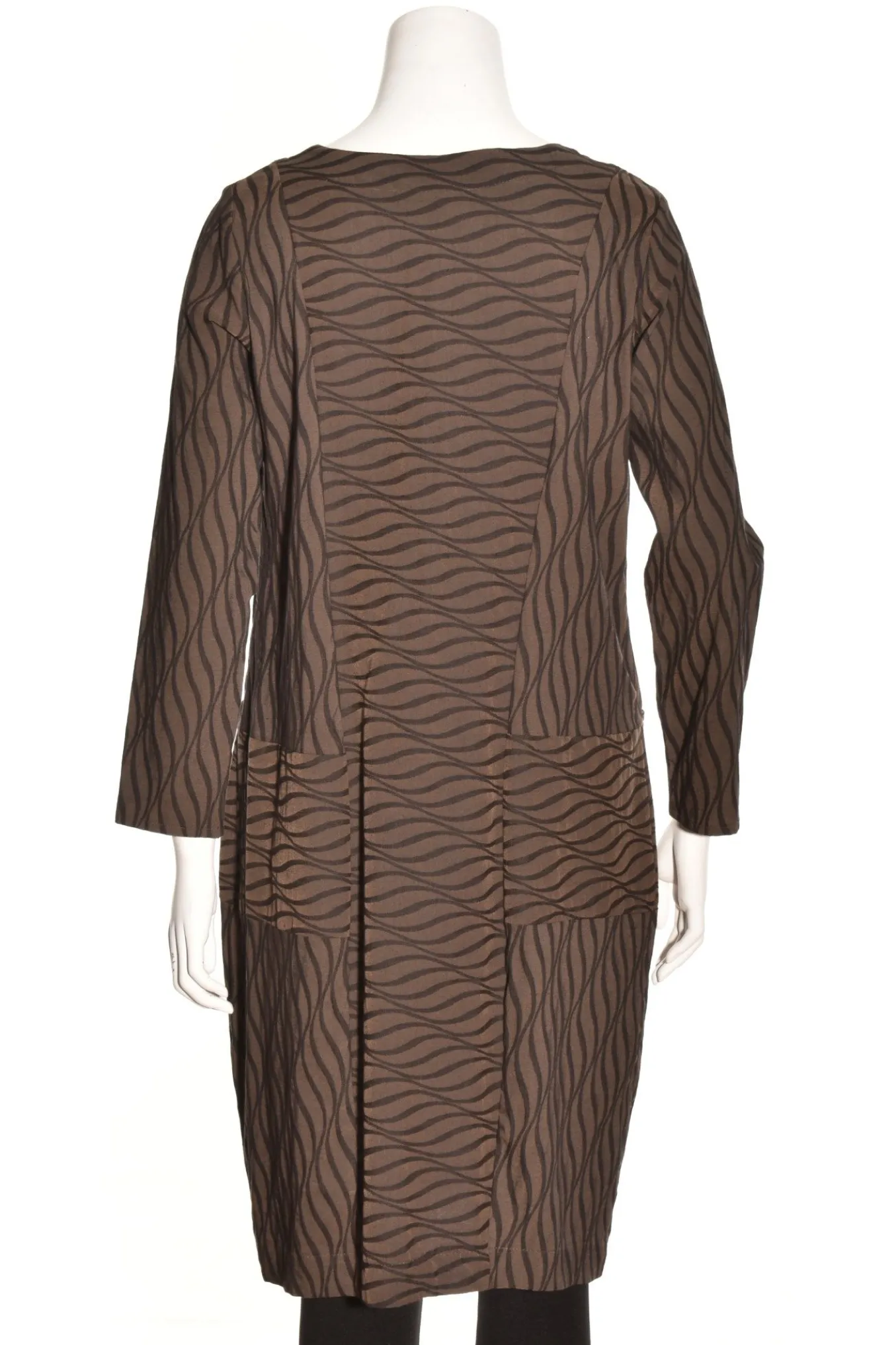 Niche. Friday Dress.